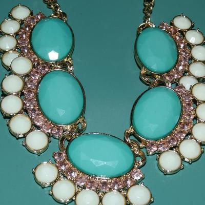 Kenze Panne Teal & White Gold Tone Jewelry Set