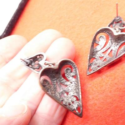 Silver Tone Post Heart Earrings (no backs)