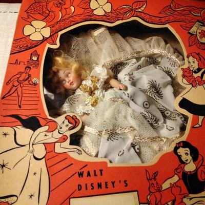 VERY RARE 1950s WALT DISNEY CINDERELLA 7-1/2" SLEEPY EYES  DOLL DUCHESS CORP  #737