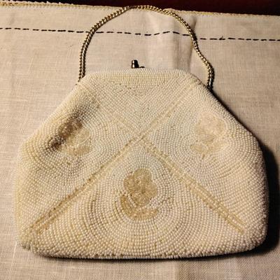 Vintage Sarne of California Import Beaded Clutch Purse