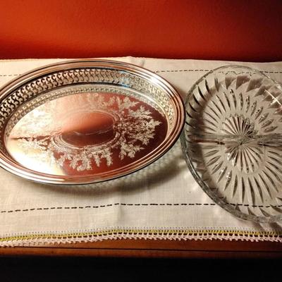 Oneida Silver Plate with Divided Glass Insert Tray Vintage 1960s
