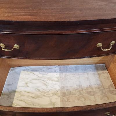 Vintage solid wood 3 drawer dresser