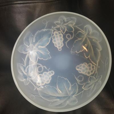 Etling France ~ Opalescent Art Deco Glass Bowl Grapevine