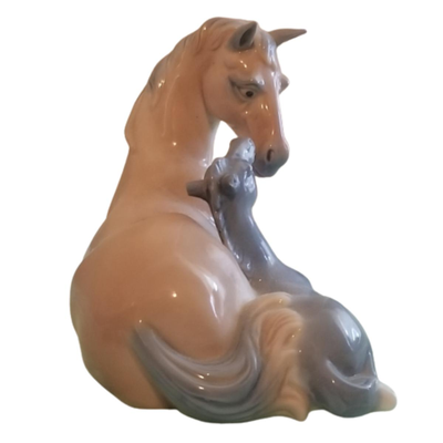1985 The Franklin Mint Tenderness By Paul Ipsen Porcelain Horse Figurine