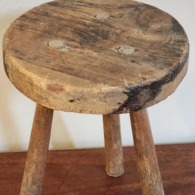 Vintage Hand made Primitive Style 3 Leg Wooden Stool