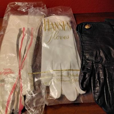 Set of Five Fabulous Vintage Pair of Gloves