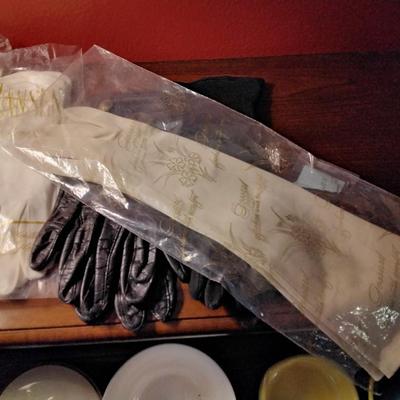 Set of Five Fabulous Vintage Pair of Gloves