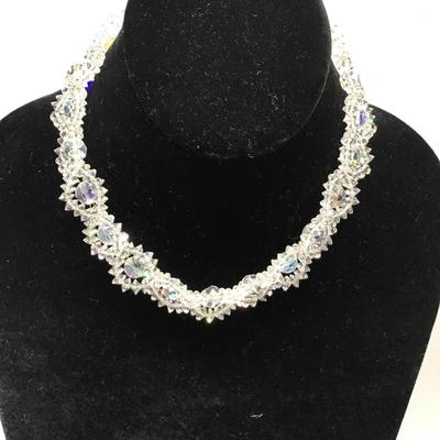 Absolutely Gorgeous Unique Cute Aurora Borealis Vintage Necklace