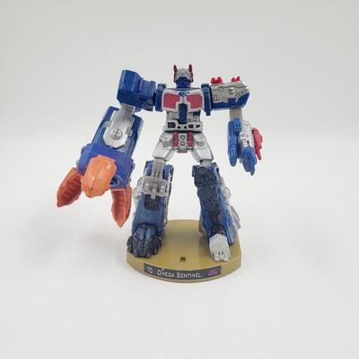 2006 TRANSFORMER ATTACTIX 5' OMEGA SENTINEL FIGURE