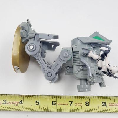 2005 LFL STAR WARS ATTACKTIX AT/RT SERIES 1 FIGURE 3