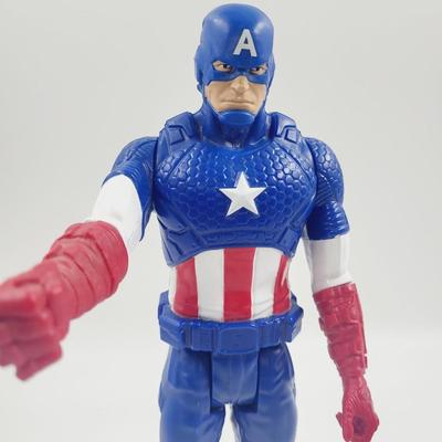 2014 HASBRO CAPTIAN AMERICA ACTION FIGURE