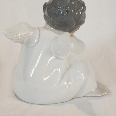 Lladro Angel Thinking figurine in original box with certificate