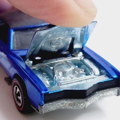 1968 VINTAGE HOTWHEELS REDLINE CUSTOM ELDORADO MATTEL METALLIC BLUE CAR