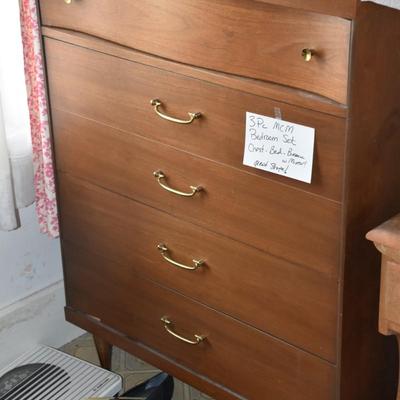 MCM Bassett Bedroom Set