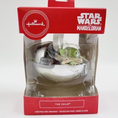 HALLMARK MANDALORIAN BABY YODA ORNAMENT