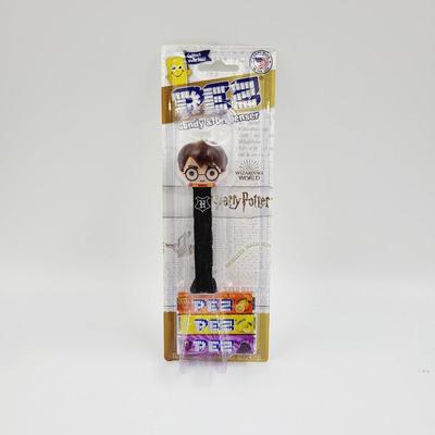 HARRY POTTER WORLD OF WIZARDS PEZ CANDY DISPENSER COLLECTABLE