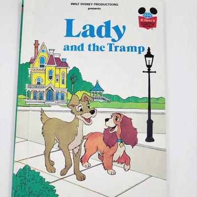 VINTAGE DISNEY COLLECTABLE READING BOOKS