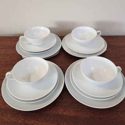 Mid Century White Porcelain Tea / Dessert Service for 4