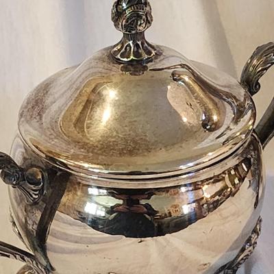 Vintage 3 Piece silverplate teaset - Tea pot, creamer, sugar