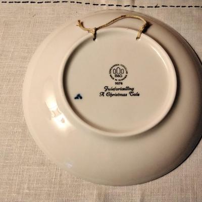 Vintage Copenhagen Holiday Plate 1978 - A Christmas Tale