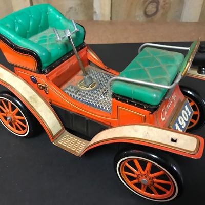 TIN TOY
