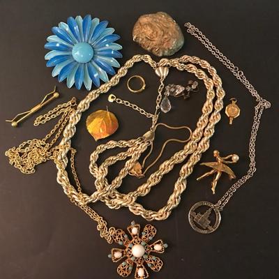 ESTATE JEWELRY