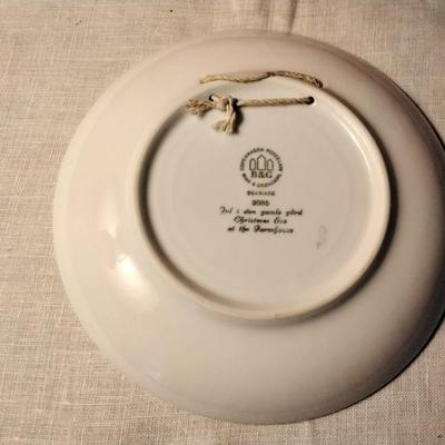 Vintage Copenhagen Holiday Plate 1985 - Christmas Eve At The Farmhouse