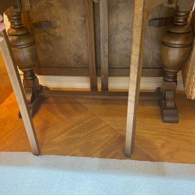 Antique Solid Wood Gate Leg Dropleaf Table