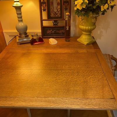 Antique Solid Wood Gate Leg Dropleaf Table