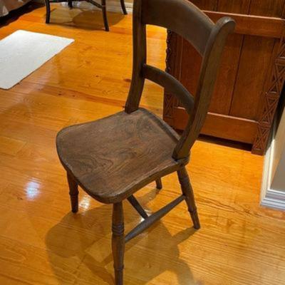 Set of 2 Antique Victorian Elm Rustic Cottage Chairs