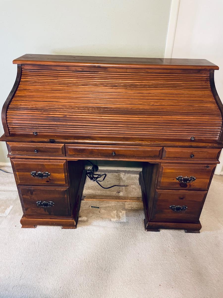 Wood Roll Top Desk