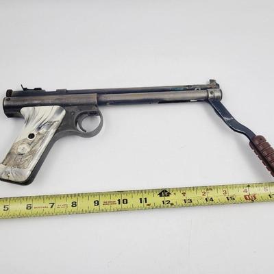 BENJAMIN MODEL 132 HIGH COMPRESSION .22 AIR PISTOL