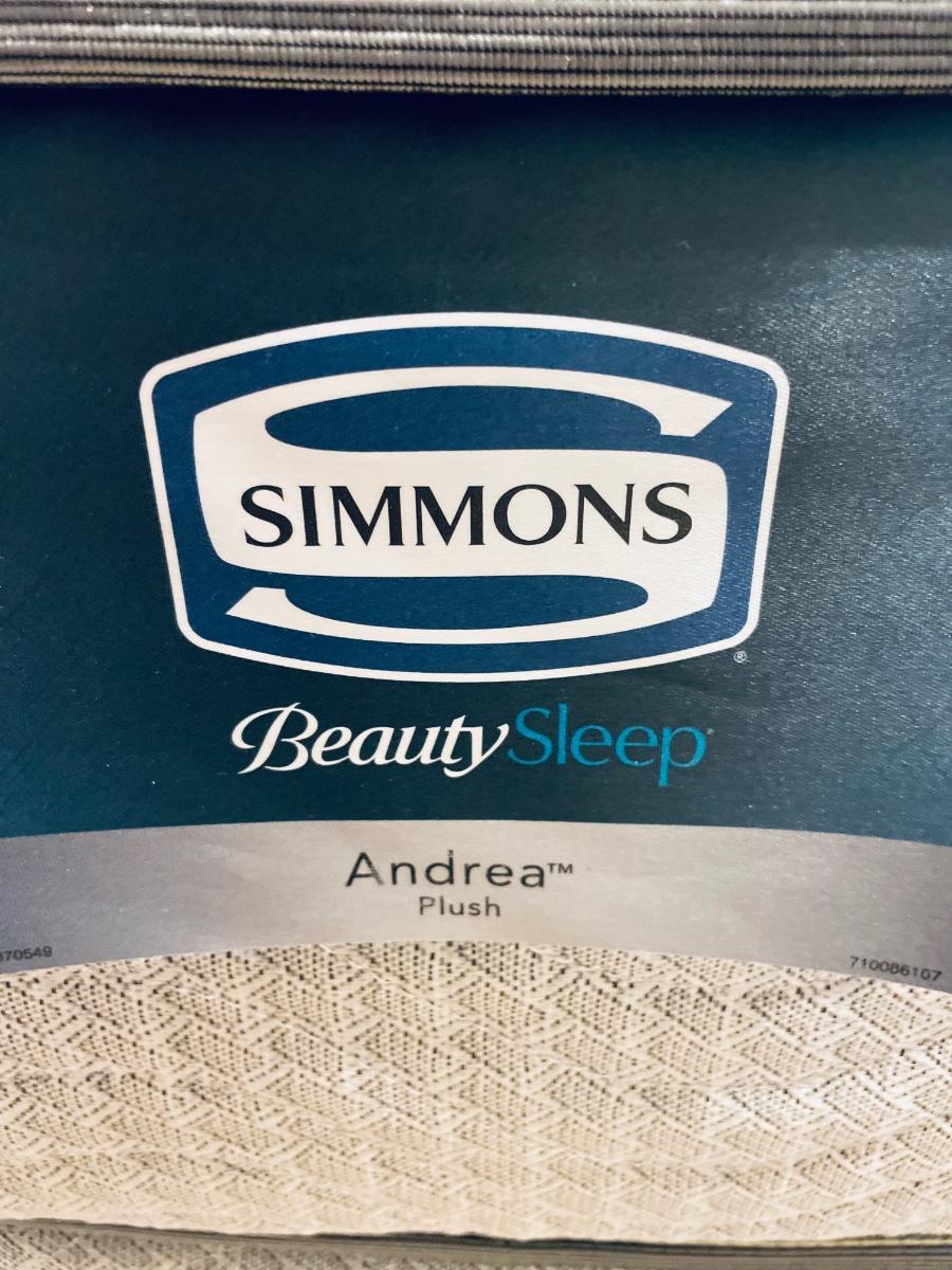 King size Simmons, Beauty Sleep Andrea Plush Mattress, Box Springs