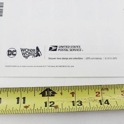 2016 WONDER WOMAN COLLECTABLE STAMP SHEET