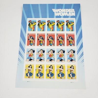 2016 WONDER WOMAN COLLECTABLE STAMP SHEET