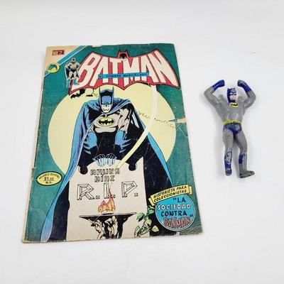 VINTAGE SPANISH BATMAN & 1973 BATMAN FIGURE