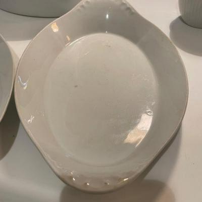 Two Vintage Commercial Hoan Large White Au Gratin Oval Baking Dishes with Handles