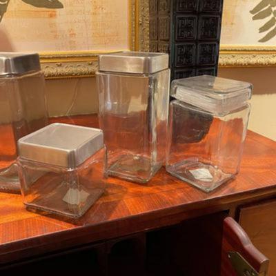 Set of 8 Vintage Anchor Hocking Stackable Jars with Lids