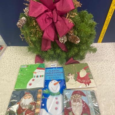 Wreath and Napkins