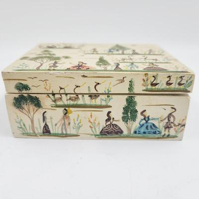VINTAGE MEXICO FOLK ART SOLIS HAND PAINTED &SIGNED SMALL WOODEN BOX