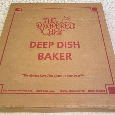 Pampered Chef Deep Dish Pie Pan