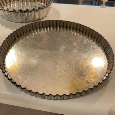 Vintage Four Piece Set of Kaiser Tart and Baking Molds