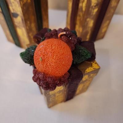 Set of 3 Bill Blass Gift Shaped Pillar Candles - sold 'As is'