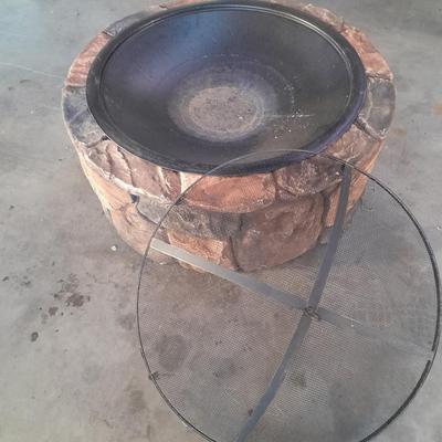 PATIO FIRE PIT WITH 2 CHAIRS AND SMORE UTENSILS