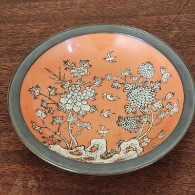 Vintage 8 1/2" Japanese Porcelainware, wrapped in metal - Painted in Hong Kong. Coral , black and white floral