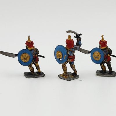 VINTAGE PEWTER DER KRIEGSPIELERS FANTASTIQUES LINE MINATURE