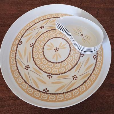 Never used - Temp-tations by Tara Melamine Old World Serving set - 7 pieces