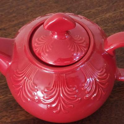 Chantal Talavera Collection Red Teapot and Creamer Sugar set - New, Never Used