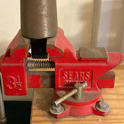 Lot 75 Sears Vice Cast Iron 3.5" Mouth Swivel