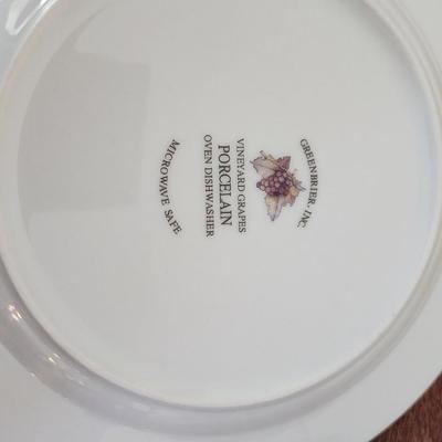 Set of 8 - 8" Greenbrier, Inc., Vineyard Grapes Porcelain Plates